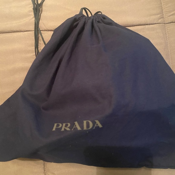 Prada bucket hat - Picture 5 of 5